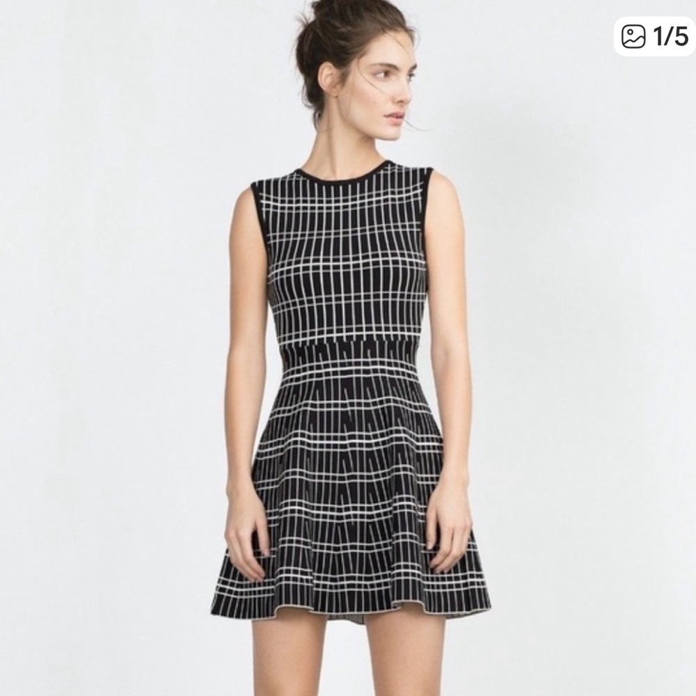 ZARA-NWT large geometric fit & flare mini skater dress. Black/white. New w/tag! - Picture 4 of 15